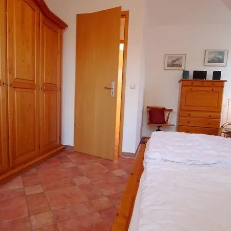 Kranichrast Haus 11 Holiday home *